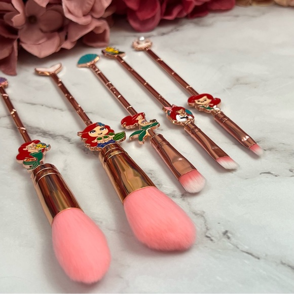 5 Piece Little Mermaid Rose Gold Makeup Brush Set - Picture 12 of 17